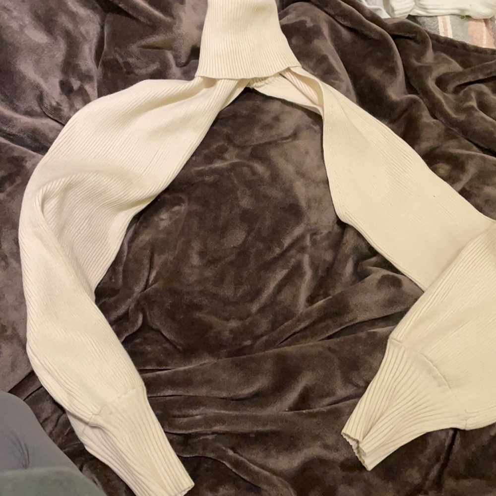 Amazon turtle neck partial sweater